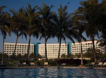 Mayan Palace Puerto Vallarta Exterior photo